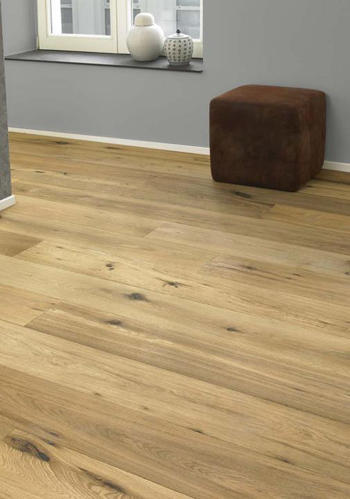 904 - ENGINEERED OAK SMOKED DISTRESSED & OILED