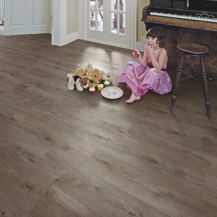 Elka 8mm Sienna Oak ELV203 Laminate Flooring