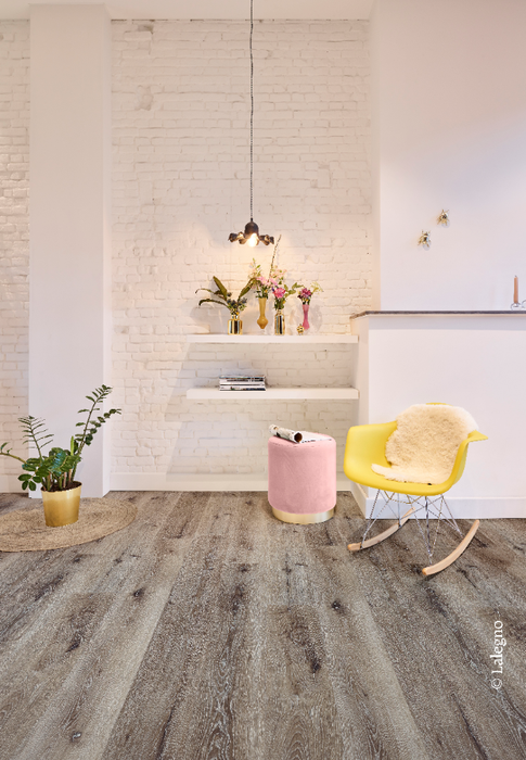 Grappa Anti Scratch Aluminium Oxide Lacquer Coating Lalegno Rigid Vinyl Flooring