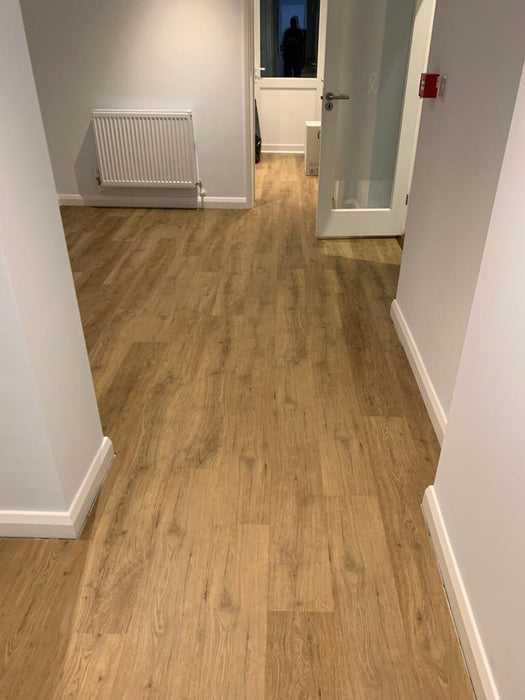 Veneto Anti Scratch Aluminium Oxide Lacquer Coating Lalegno Rigid Vinyl Flooring